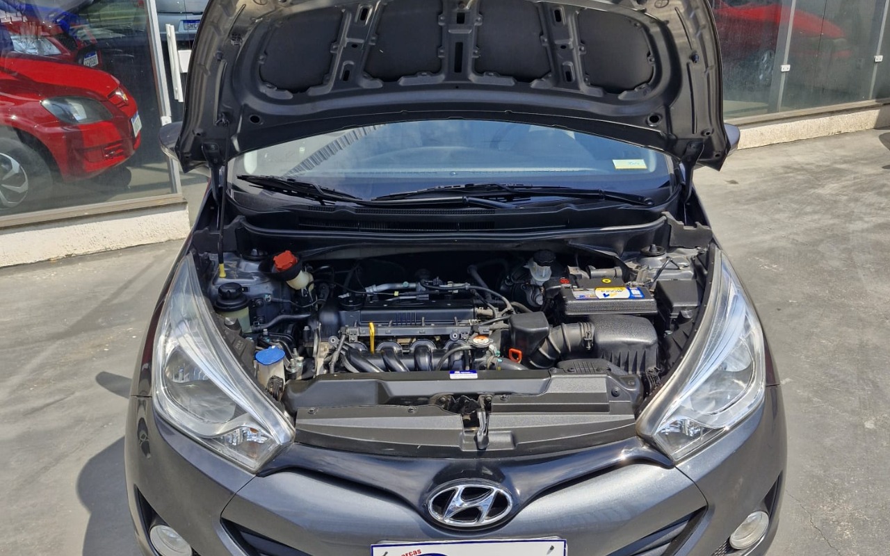 imagem-https://www.socarrao.com.br/sc-vehicle-images-prod/4177037/1790632546925-MjEuanBlZw.jpeg