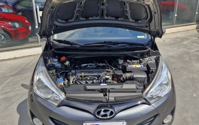 imagem-https://www.socarrao.com.br/sc-vehicle-images-prod/4177037/1790632546925-MjEuanBlZw.jpeg