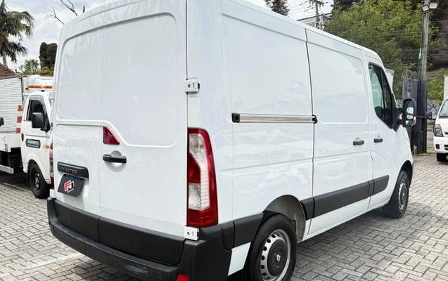 imagem-https://www.socarrao.com.br/sc-vehicle-images-prod/4177039/1790631753365-8522766_10_B_a5d0ef2c67.jpeg