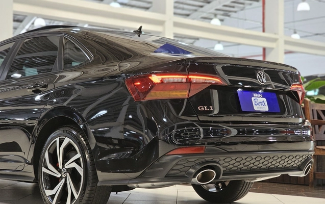 imagem-https://www.socarrao.com.br/sc-vehicle-images-prod/4177040/1790631762938-1_051448.jpg
