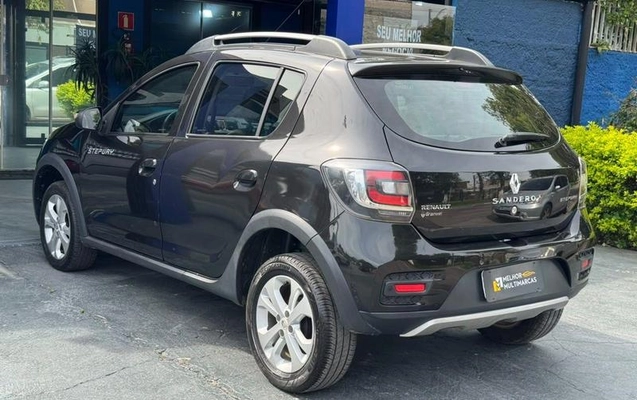 imagem-https://www.socarrao.com.br/sc-vehicle-images-prod/4177042/1790631905795-8522778_7_B_c45a6f9f56.jpeg
