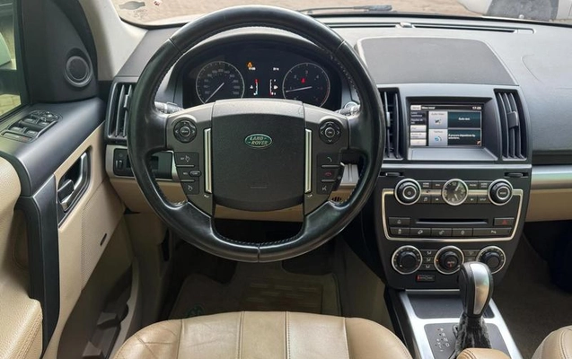 imagem-https://www.socarrao.com.br/sc-vehicle-images-prod/4177053/1791545277247-8517829_8_B_696ce7b55c.jpeg