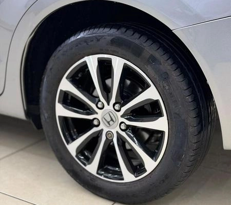imagem-https://www.socarrao.com.br/sc-vehicle-images-prod/4177125/1790633798087-8436923_6_B_4bca3fcf4f.jpeg