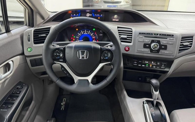 imagem-https://www.socarrao.com.br/sc-vehicle-images-prod/4177125/1790633798090-8436923_8_B_df56175349.jpeg