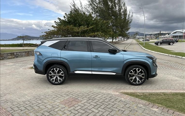 imagem-https://www.socarrao.com.br/sc-vehicle-images-prod/4177267/1790879026364-UAU-4B68_03.jpg