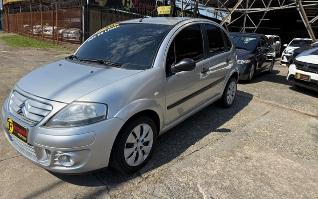 imagem-https://www.socarrao.com.br/sc-vehicle-images-prod/4177268/1790634577960-QzMgQVQxLmpwZWc.jpeg