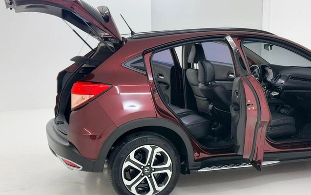 imagem-https://www.socarrao.com.br/sc-vehicle-images-prod/4177609/1791238231080-8500479_10_B_1f79a518dd.jpeg
