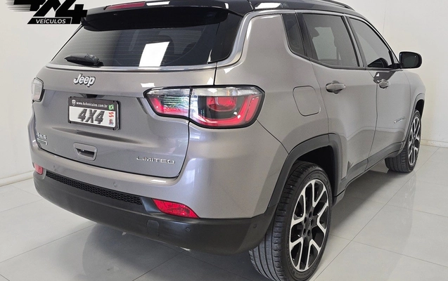 imagem-https://www.socarrao.com.br/sc-vehicle-images-prod/4177646/1791025686802-31c7f23a08634f0abb5f5756db09ade0_1791025638779.jpg