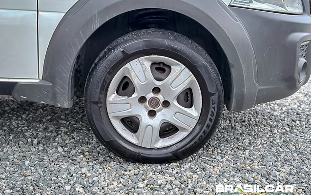 imagem-https://www.socarrao.com.br/sc-vehicle-images-prod/4177931/1790641436192-003_23caf34fd6746a773efd216b65c370f4.jpg
