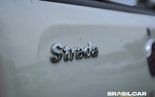 imagem-https://www.socarrao.com.br/sc-vehicle-images-prod/4177931/1790641436194-003_04b84ef4b38a42eae63078b09e0a67ce.jpg