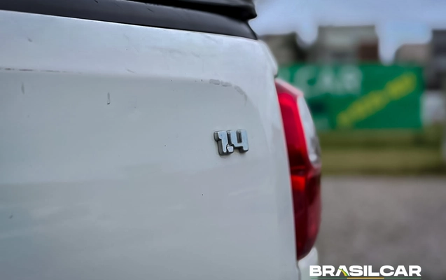 imagem-https://www.socarrao.com.br/sc-vehicle-images-prod/4177931/1790641436196-003_64256f0de0373190d510b2485aa01b82.jpg