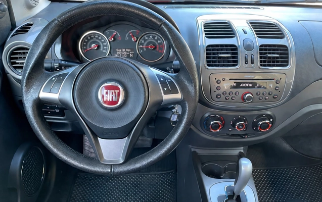 imagem-https://www.socarrao.com.br/sc-vehicle-images-prod/4178081/1790642988323-5967317460464f65bc102ac42ee652a2_1790640717661.jpg