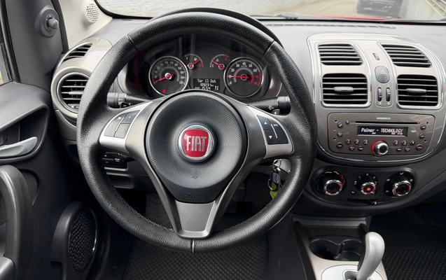 imagem-https://www.socarrao.com.br/sc-vehicle-images-prod/4178081/1792012834967-2932ed53855f4002a7ec5356977582a9_1792012547181.jpg