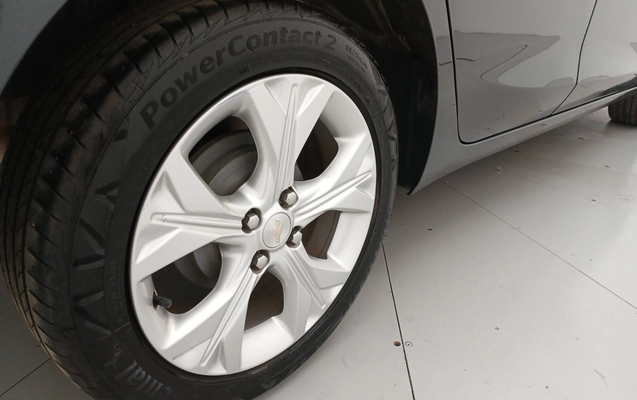imagem-https://www.socarrao.com.br/sc-vehicle-images-prod/4178394/1790647397182-1_104827.jpg