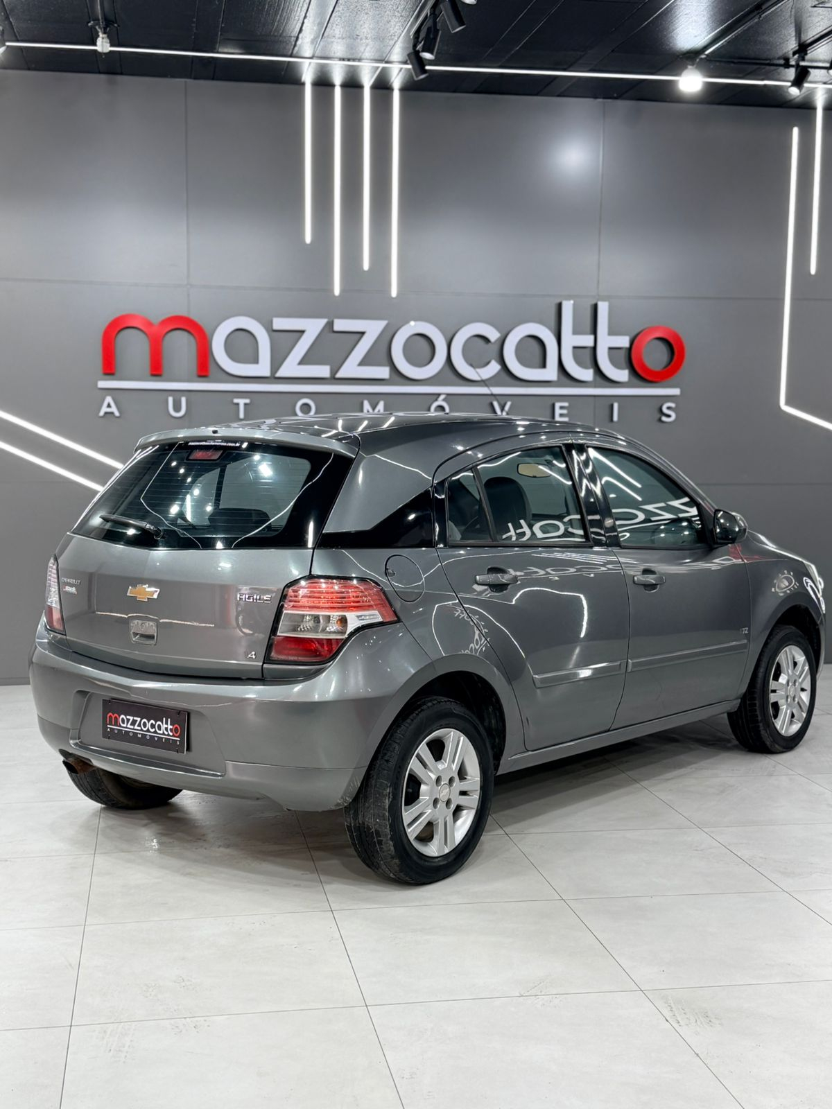 imagem-https://www.socarrao.com.br/sc-vehicle-images-prod/41802/1769988752361-7034474OR_1768996813_22_830.jpg