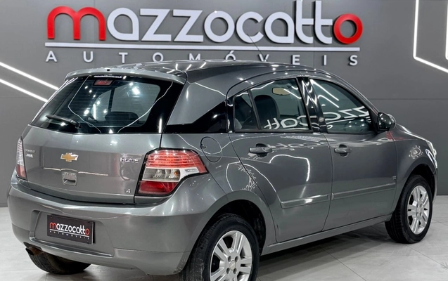 imagem-https://www.socarrao.com.br/sc-vehicle-images-prod/41802/1769988752361-7034474OR_1768996815_84_300.jpg