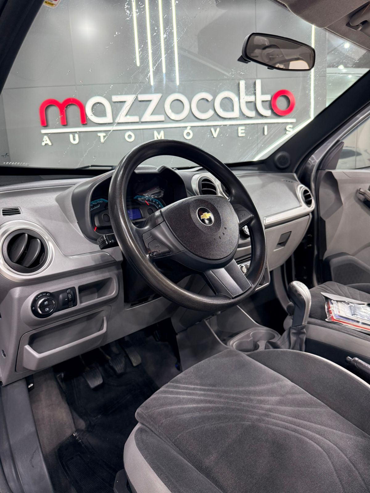 imagem-https://www.socarrao.com.br/sc-vehicle-images-prod/41802/1769988752361-7034474OR_1768996820_5_910.jpg
