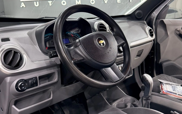 imagem-https://www.socarrao.com.br/sc-vehicle-images-prod/41802/1769988752361-7034474OR_1768996820_5_910.jpg