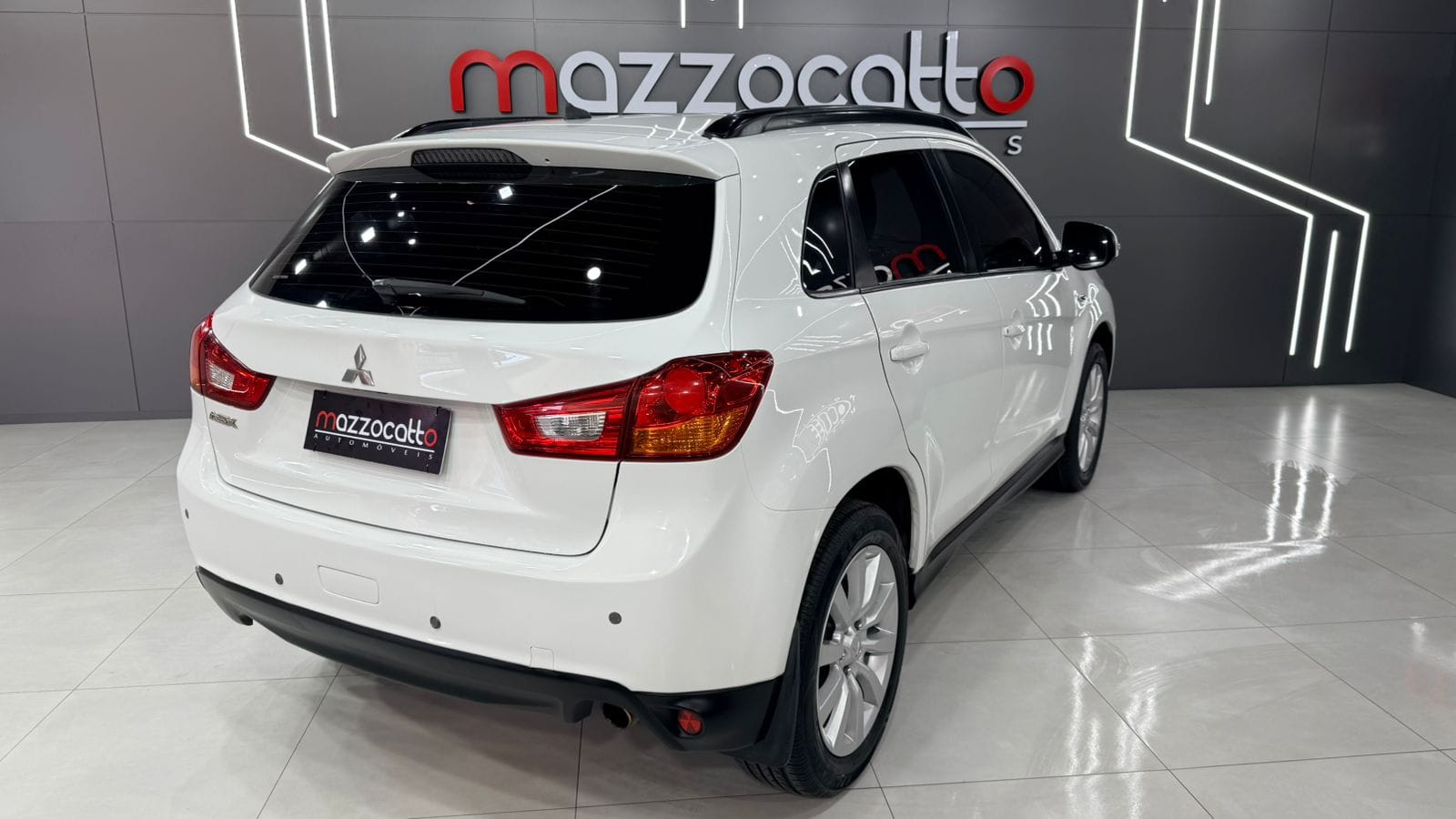 imagem-https://www.socarrao.com.br/sc-vehicle-images-prod/41807/1769988753594-7046708OR_1762610215_62_170.jpg