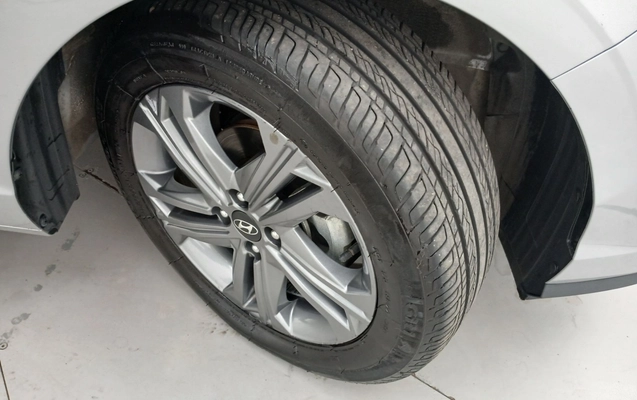 imagem-https://www.socarrao.com.br/sc-vehicle-images-prod/4181713/1790658718124-1_103937.jpg