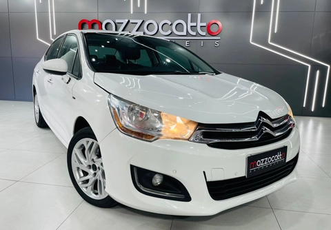 Citroën C4 Lounge 2015 Branco — foto 1 de 3