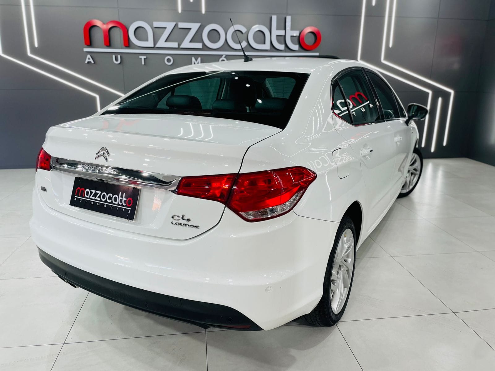 imagem-https://www.socarrao.com.br/sc-vehicle-images-prod/41821/1769988756871-7078007OR_1763745130_43_90.jpg