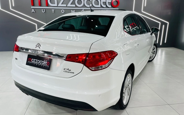 imagem-https://www.socarrao.com.br/sc-vehicle-images-prod/41821/1769988756871-7078007OR_1763745130_43_90.jpg