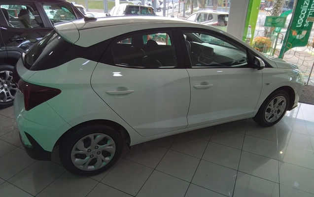 imagem-https://www.socarrao.com.br/sc-vehicle-images-prod/4182126/1790659174025-1_042946.jpg