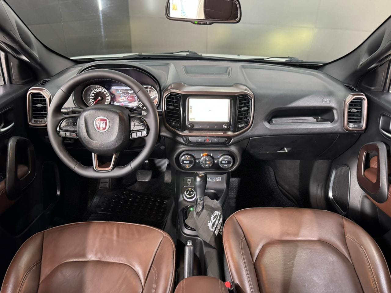imagem-https://www.socarrao.com.br/sc-vehicle-images-prod/41835/1769988759951-7095067OR_1764358345_6_740.jpg