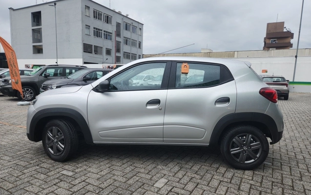 imagem-https://www.socarrao.com.br/sc-vehicle-images-prod/4183605/1790661903330-2_030455.jpg