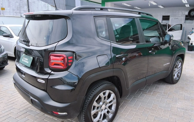 imagem-https://www.socarrao.com.br/sc-vehicle-images-prod/4183831/1790662652366-1_104809.jpg