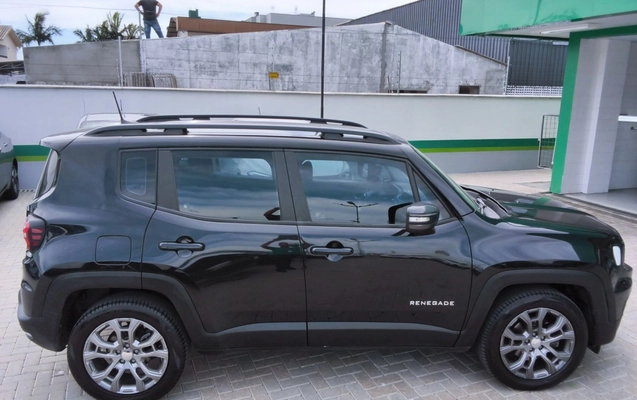 imagem-https://www.socarrao.com.br/sc-vehicle-images-prod/4183831/1790662652368-1_104810.jpg