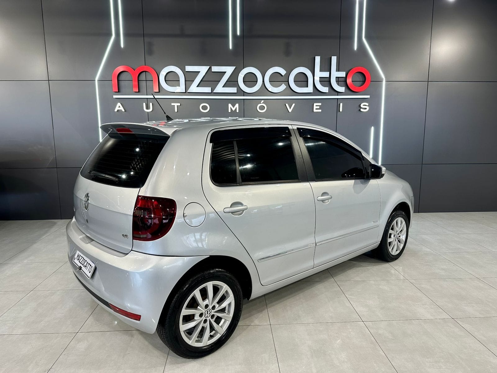 imagem-https://www.socarrao.com.br/sc-vehicle-images-prod/41841/1769988761409-7102126OR_1764699689_56_310.jpg