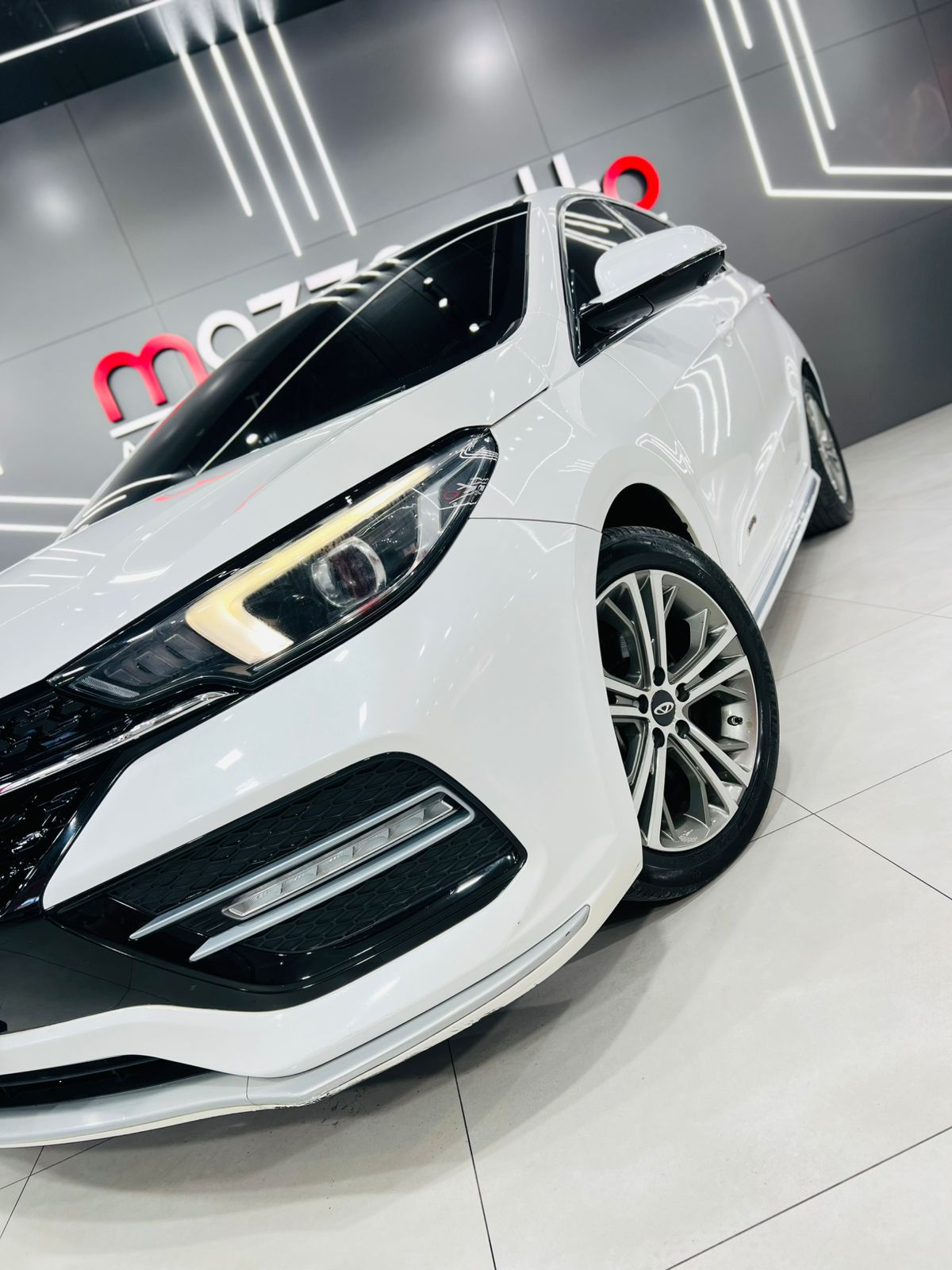 imagem-https://www.socarrao.com.br/sc-vehicle-images-prod/41850/1769988763461-7116247OR_1764964468_45_240.jpg