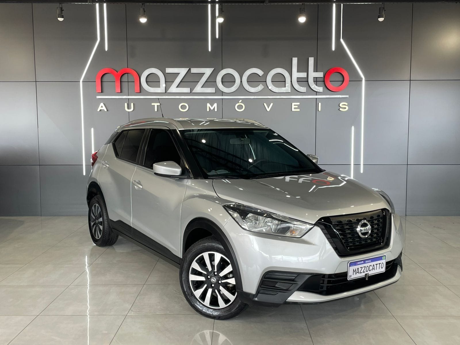 Nissan KICKS 2020 Cinza — foto 1 de 3