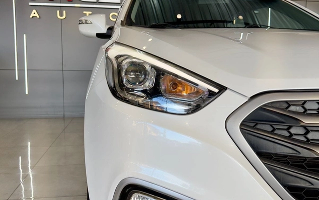 imagem-https://www.socarrao.com.br/sc-vehicle-images-prod/41866/1769988767111-7160608OR_1765832133_84_00.jpg