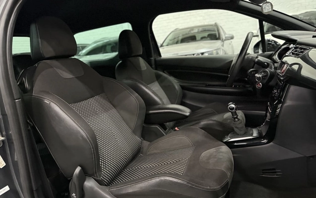imagem-https://www.socarrao.com.br/sc-vehicle-images-prod/4186700/1791233316241-vehicle_image_1790659768_c830cf0ccdbf4318905f473d114c3cef.jpeg