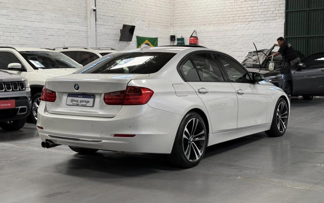 imagem-https://www.socarrao.com.br/sc-vehicle-images-prod/4186702/1790676219052-vehicle_image_1790662497_119b4e4f6ab1abdd32739d9f7b31de36.jpeg
