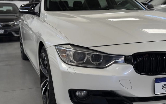 imagem-https://www.socarrao.com.br/sc-vehicle-images-prod/4186702/1790676219062-vehicle_image_1790662516_bba545c1a7091e1f35c9780ca82561cc.jpeg