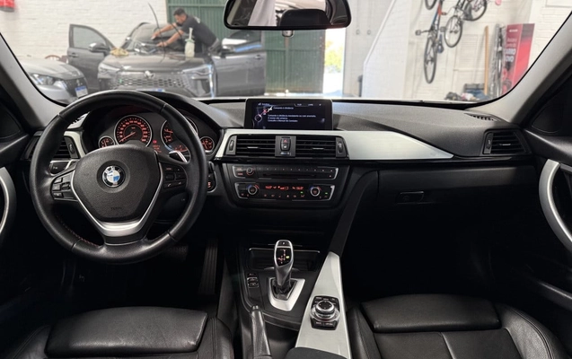 imagem-https://www.socarrao.com.br/sc-vehicle-images-prod/4186702/1790676219069-vehicle_image_1790662536_399b9898b111af06f25f2ae65657e1bc.jpeg
