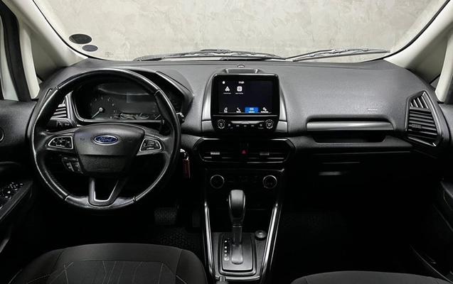 imagem-https://www.socarrao.com.br/sc-vehicle-images-prod/4186724/1790681037951-e8d7c9f6-4903-466d-8b2f-3b9de4fddb9f.jpg