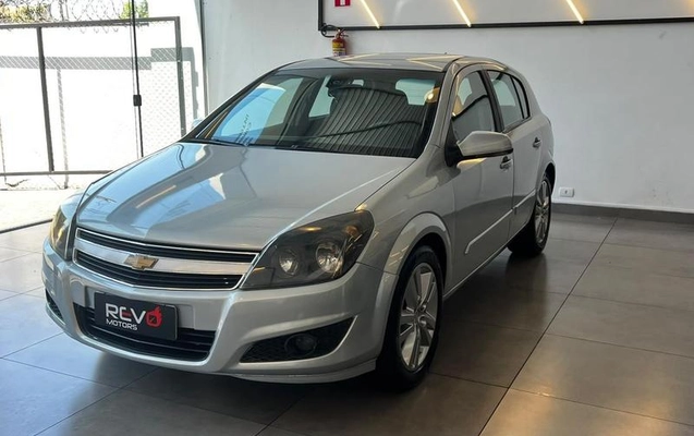 imagem-https://www.socarrao.com.br/sc-vehicle-images-prod/4186739/1790683625396-8471930_2_B_caaa7c9e38.jpeg