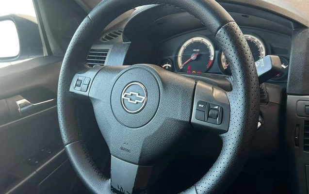 imagem-https://www.socarrao.com.br/sc-vehicle-images-prod/4186739/1790683625404-8471930_11_B_842e36af50.jpeg