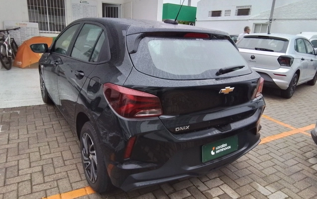 imagem-https://www.socarrao.com.br/sc-vehicle-images-prod/4186836/1790683105212-2_085820.jpg