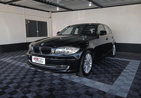 Bmw 118i 2.0 16V 136cv 3p 2010 Preto — foto 1 de 3