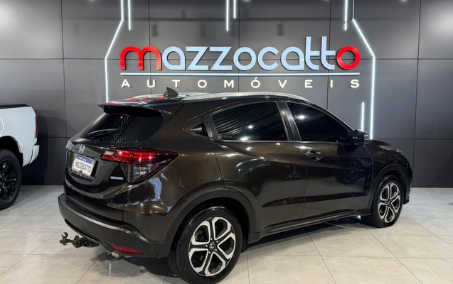 imagem-https://www.socarrao.com.br/sc-vehicle-images-prod/4187023/1790683349830-003_c851f91287335cd004bf58f182bcaa87.jpg