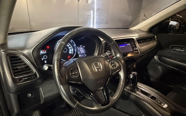 imagem-https://www.socarrao.com.br/sc-vehicle-images-prod/4187023/1790683349837-003_07b4d79f1cdfea401d5ef02711230f3b.jpg