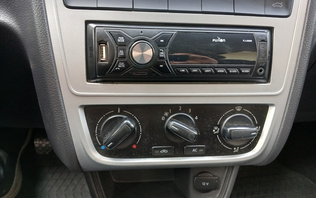 imagem-https://www.socarrao.com.br/sc-vehicle-images-prod/4187283/1790683982186-MTc5MDY4MzYzMTMzOTE5NjMyMjY2MzE3ODk5ODAwNjUuanBn.jpg