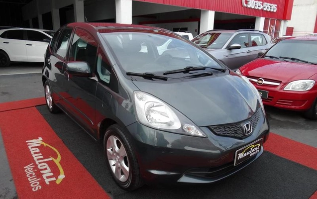 imagem-https://www.socarrao.com.br/sc-vehicle-images-prod/4187288/1790788425973-8491291_14_B_7ccfd2b74f.jpeg