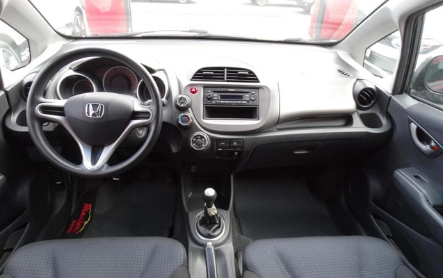 imagem-https://www.socarrao.com.br/sc-vehicle-images-prod/4187288/1790788425984-8491291_2_B_383614580e.jpeg